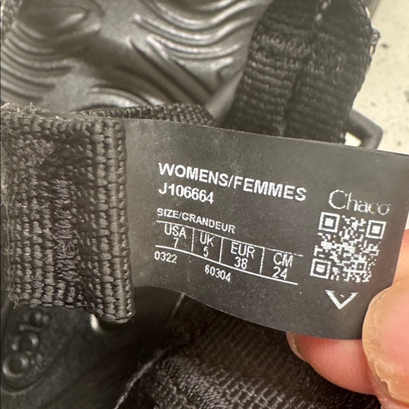 Chaco Black & White Textile Strappy Sandals Women’s Casual Outdoors Size 7 EUC - Picture 6 of 12